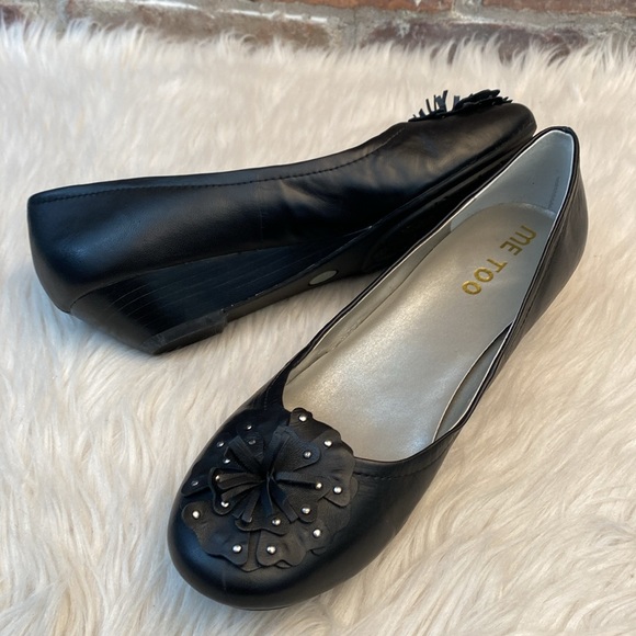 Me Too Black Leather Wedge Heels, Size 9M - Picture 6 of 15